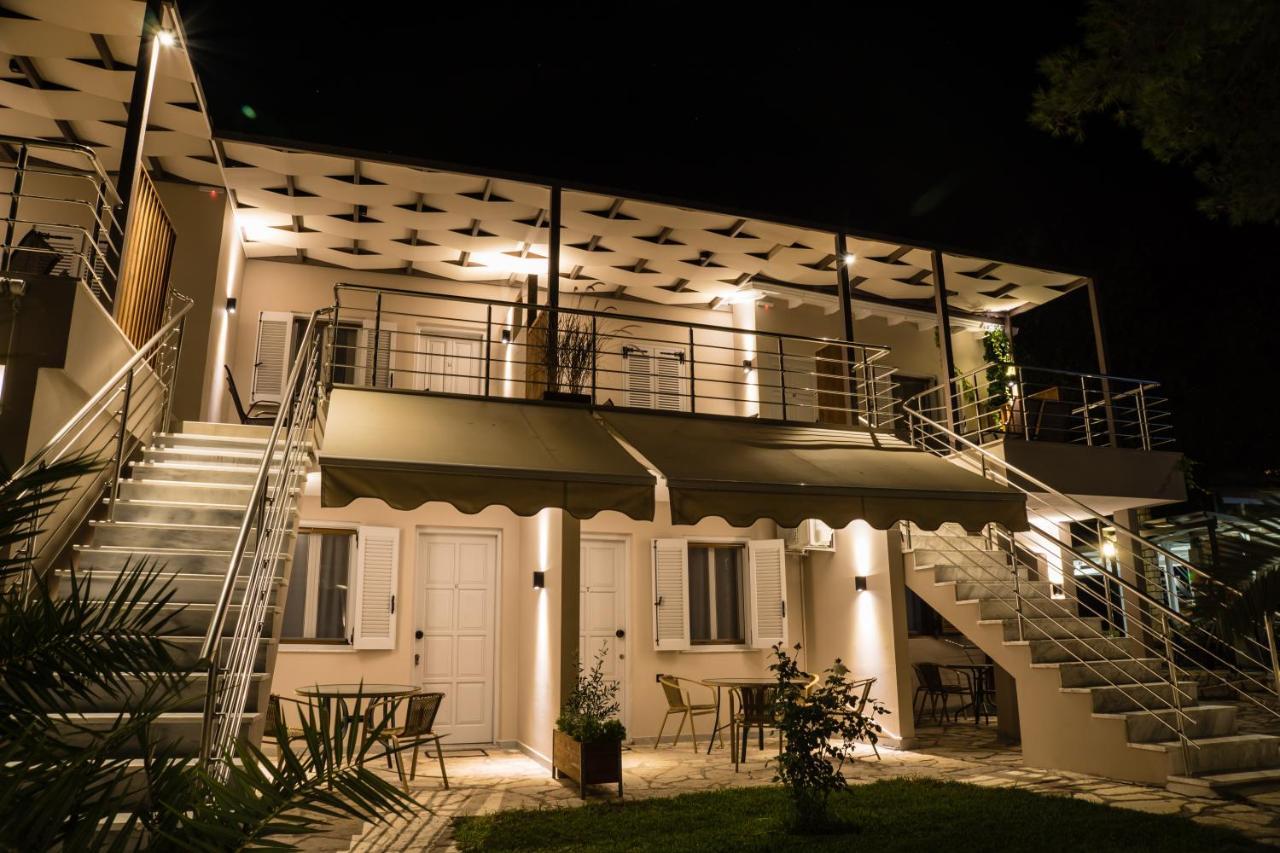 Flisvos Seaside Apartments 利吉亚 外观 照片