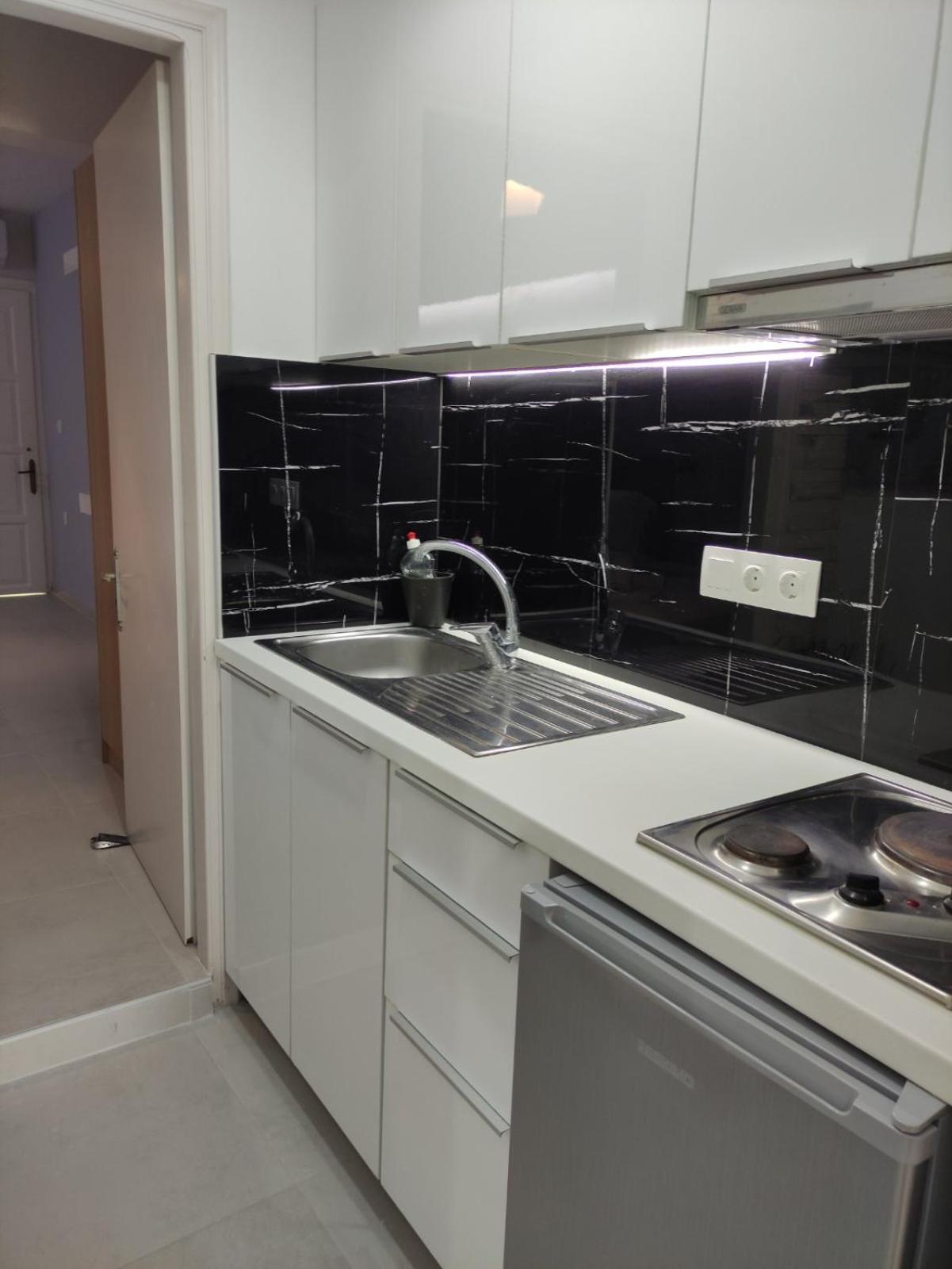 Flisvos Seaside Apartments 利吉亚 外观 照片