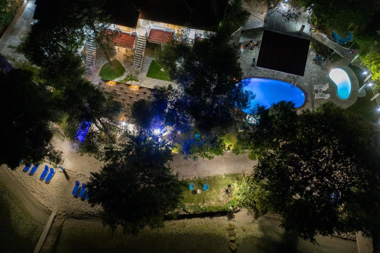 Flisvos Seaside Apartments 利吉亚 外观 照片